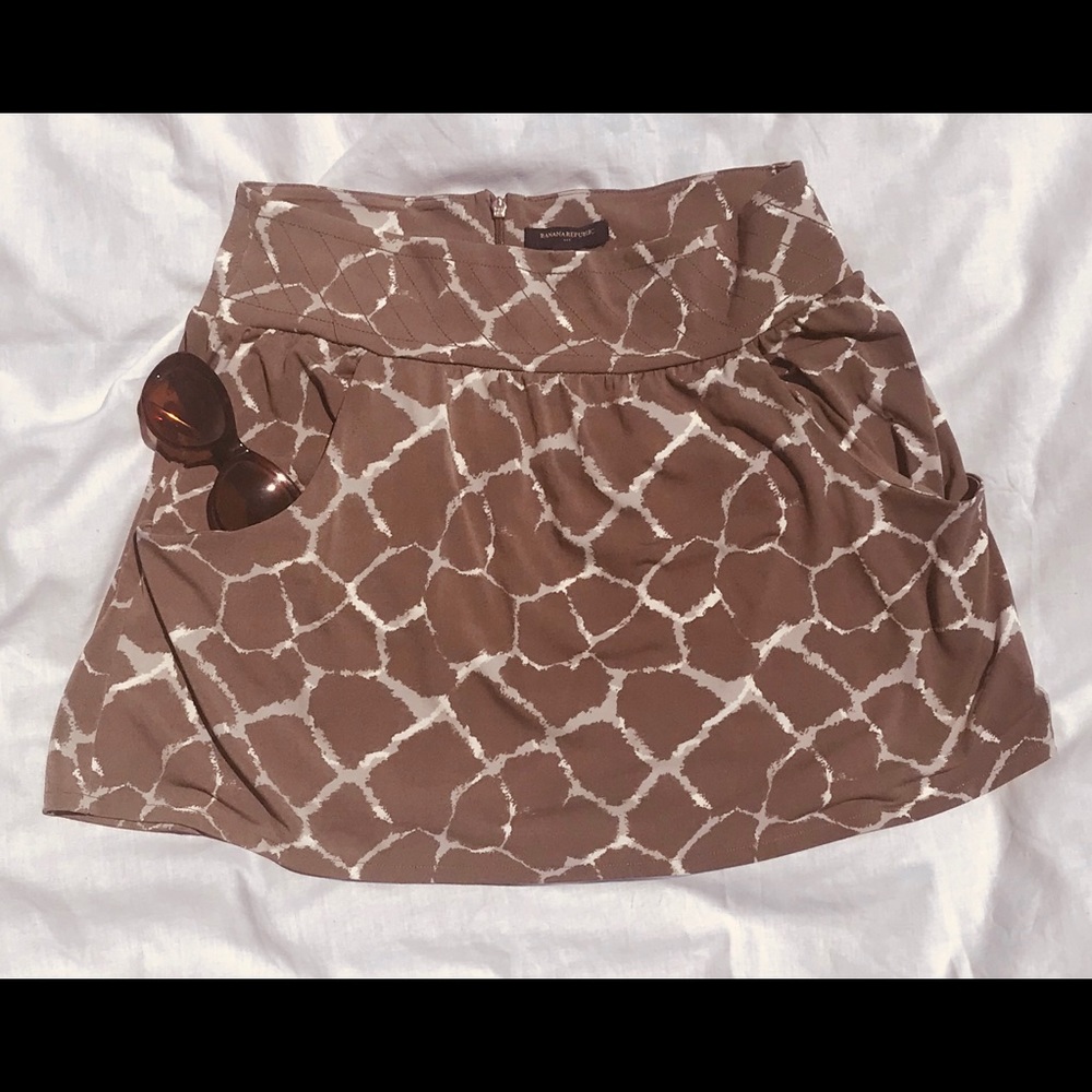 Banana Republic lightweight skirt